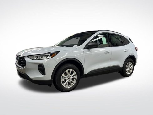 New 2025 Ford Escape Active w/ Active Premium Tech Pack image 9