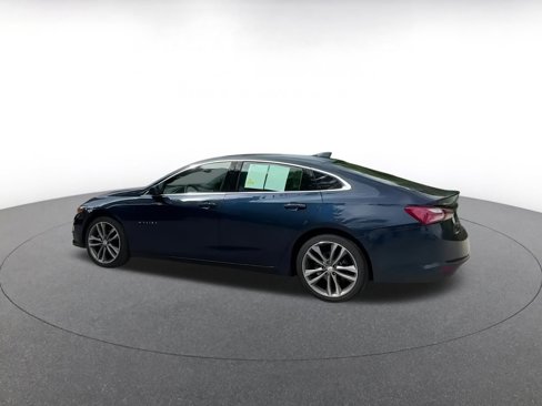 Used 2022 Chevrolet Malibu LT image 16