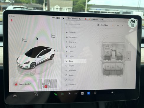 Used 2023 Tesla Model 3 Standard Range image 12