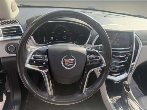 Used 2015 Cadillac SRX Luxury image 25