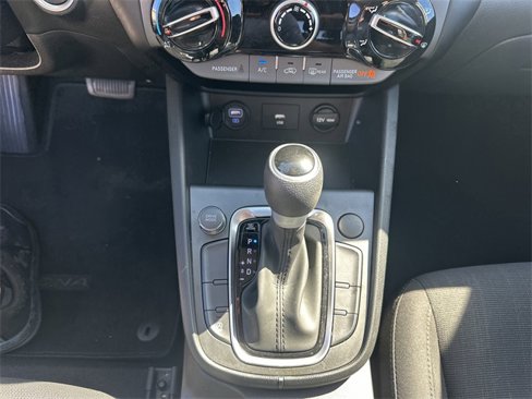 Certified 2022 Hyundai Kona SEL image 21