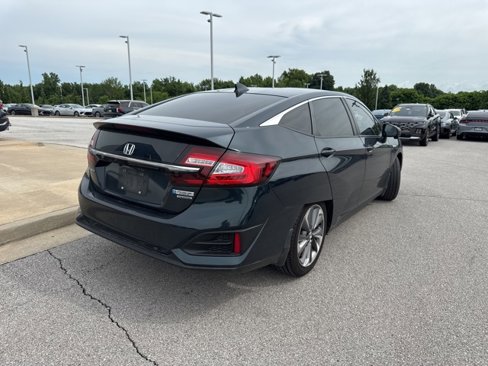 Used 2018 Honda Clarity Touring image 2