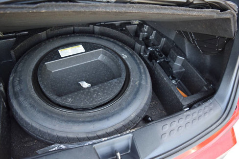 Used 2020 Toyota C-HR LE image 68