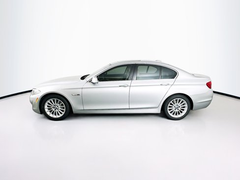 Used 2013 BMW 535i xDrive Sedan image 4