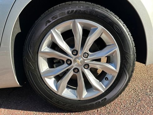 Used 2019 Chevrolet Malibu LT w/ Driver Confidence Package image 27