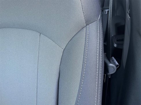New 2025 Subaru Crosstrek 2.0i image 8