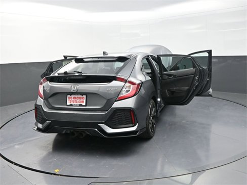 Used 2018 Honda Civic Sport image 40