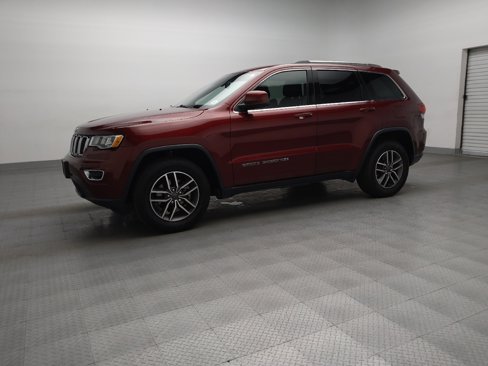 Used 2020 Jeep Grand Cherokee Laredo w/ Security & Convenience Group image 2