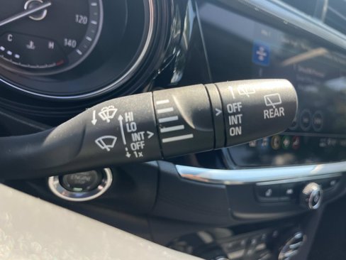 Used 2023 Buick Encore GX Select image 21