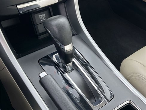 Used 2013 Honda Accord LX image 19