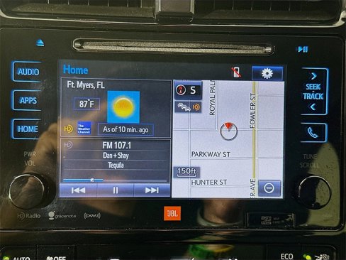 Used 2017 Toyota Prius Four Touring image 15