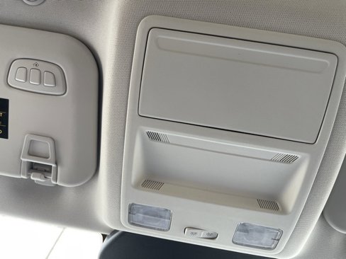 Used 2024 Ford Escape Platinum image 20