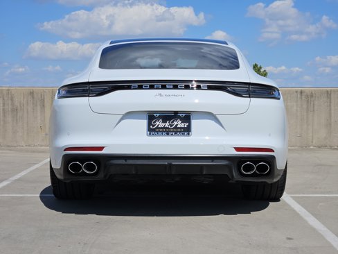 Certified 2021 Porsche Panamera image 7
