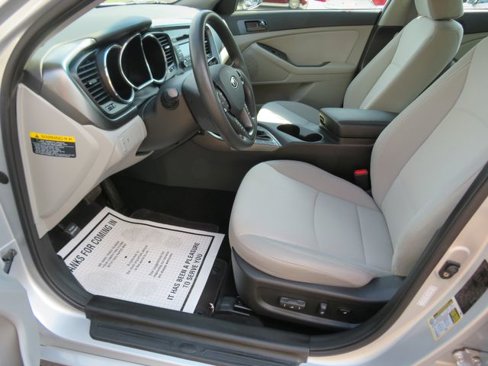 Used 2012 Kia Optima LX w/ Convenience Pkg image 20