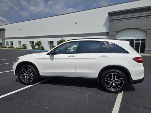 Used 2019 Mercedes-Benz GLC 300 4MATIC image 8