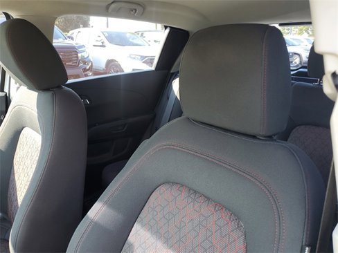 Used 2019 Chevrolet Sonic LT image 18