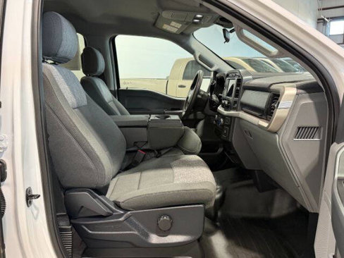 Used 2021 Ford F150 XLT image 15