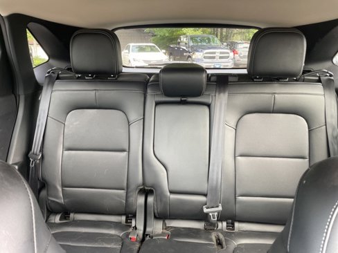 Certified 2020 Ford Escape SEL image 41