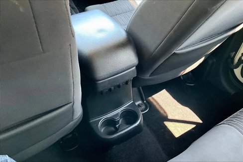 Used 2011 Jeep Wrangler Unlimited Sport image 27