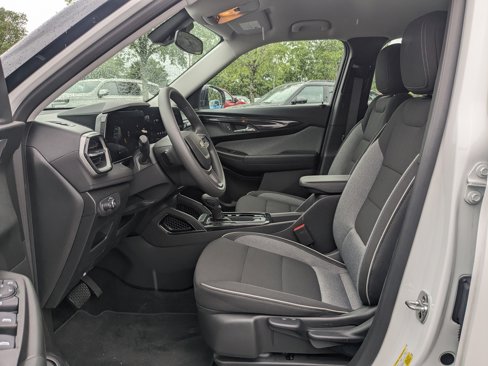 New 2025 Chevrolet TrailBlazer LS image 20
