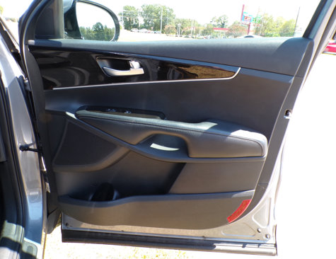 Used 2020 Kia Sorento LX image 23