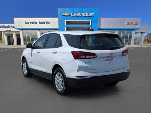 Certified 2024 Chevrolet Equinox LS w/ Driver Confidence II Package image 12