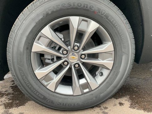New 2025 Chevrolet Equinox LT image 30