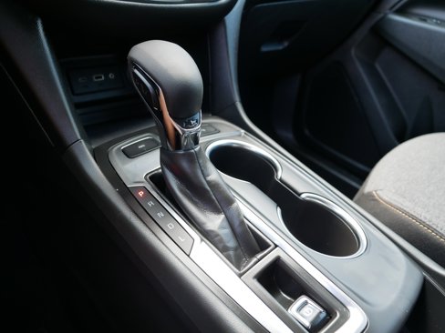 Used 2022 Chevrolet Equinox LT image 24