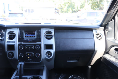 Used 2017 Ford Expedition EL XLT image 20