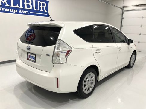 Used 2012 Toyota Prius V Five image 19