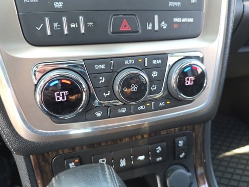Used 2014 GMC Acadia Denali image 27