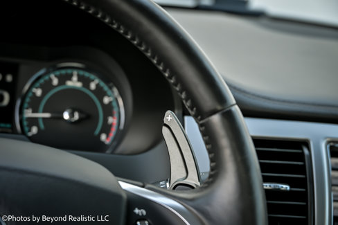 Used 2015 Jaguar XF Sport image 38