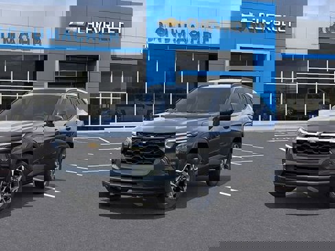 New 2025 Chevrolet Trax LT w/ Driver Confidence Package image 6