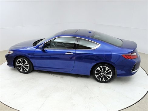 Used 2017 Honda Accord EX-L image 16