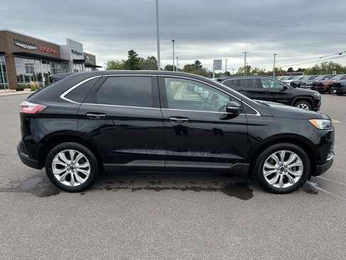 Used 2020 Ford Edge Titanium w/ Equipment Group 301A image 3