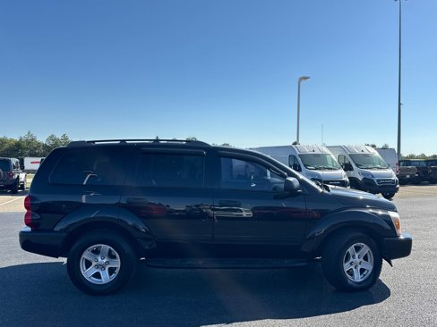 Used 2005 Dodge Durango SLT w/ Family Value Group image 2