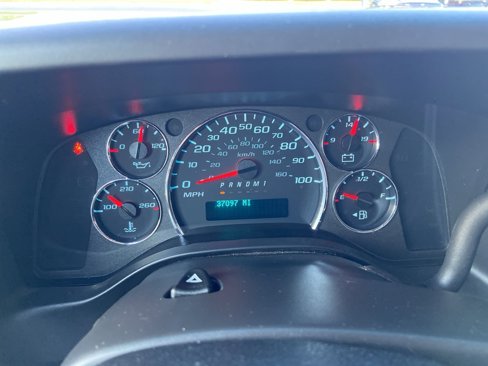 Used 2022 GMC Savana 2500 w/ Driver Convenience Package image 11