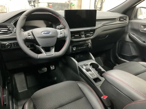 Used 2024 Ford Escape ST-Line w/ Tech Pack #1 image 8