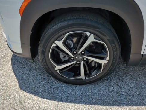 Used 2021 Chevrolet TrailBlazer RS w/ Technology Package image 10