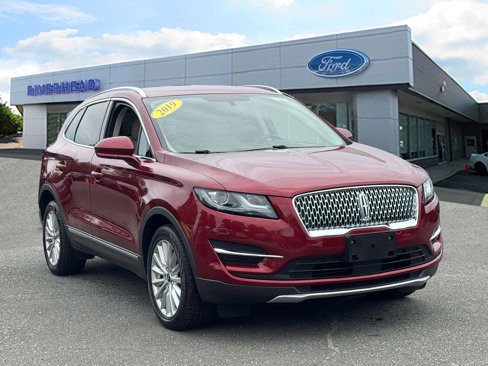 Used 2019 Lincoln MKC Premiere image 2
