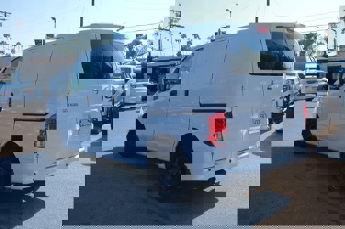 Used 2021 Nissan NV200 SV w/ Back Door Glass Package image 4