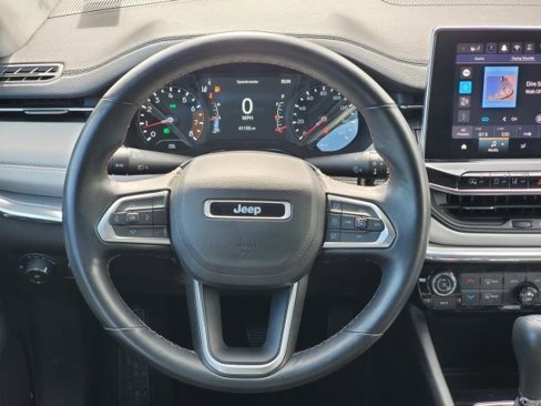 Used 2022 Jeep Compass Limited image 22