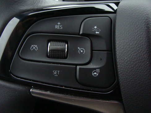 Used 2024 Buick Enclave Essence w/ Technology Package image 8
