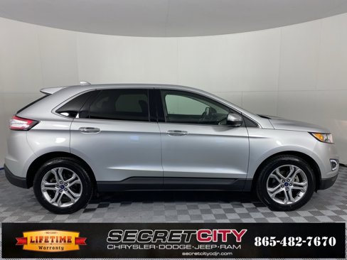 Used 2016 Ford Edge Titanium image 8