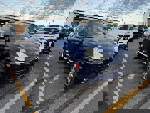 Used 2006 Porsche Cayenne image 1