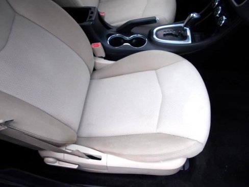 Used 2011 Chrysler 200 Touring image 19