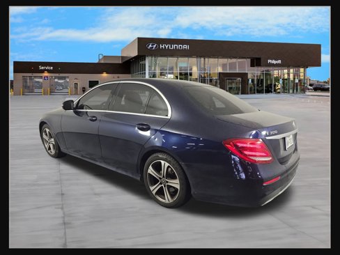 Used 2018 Mercedes-Benz E 300 image 3