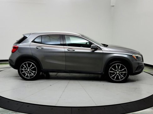 Used 2016 Mercedes-Benz GLA 250 image 4
