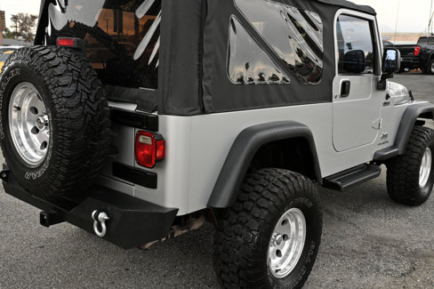 Used 2004 Jeep Wrangler 4WD image 27