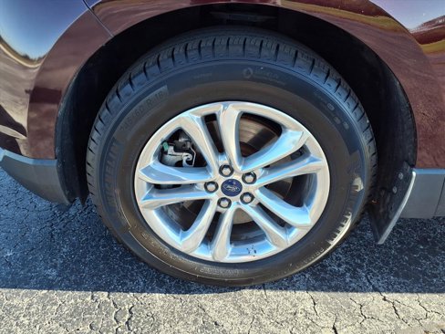 Used 2018 Ford Edge SEL w/ Equipment Group 201A image 31